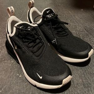 Nike Air Maxes Women Great Condition